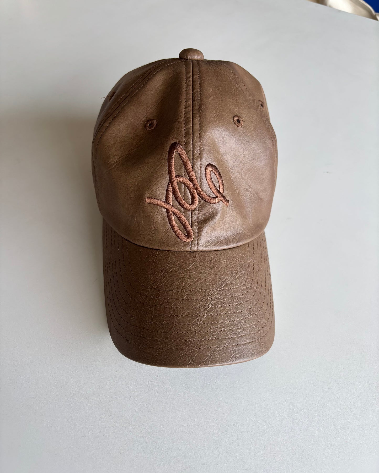 AEG CAP STRAIGHT