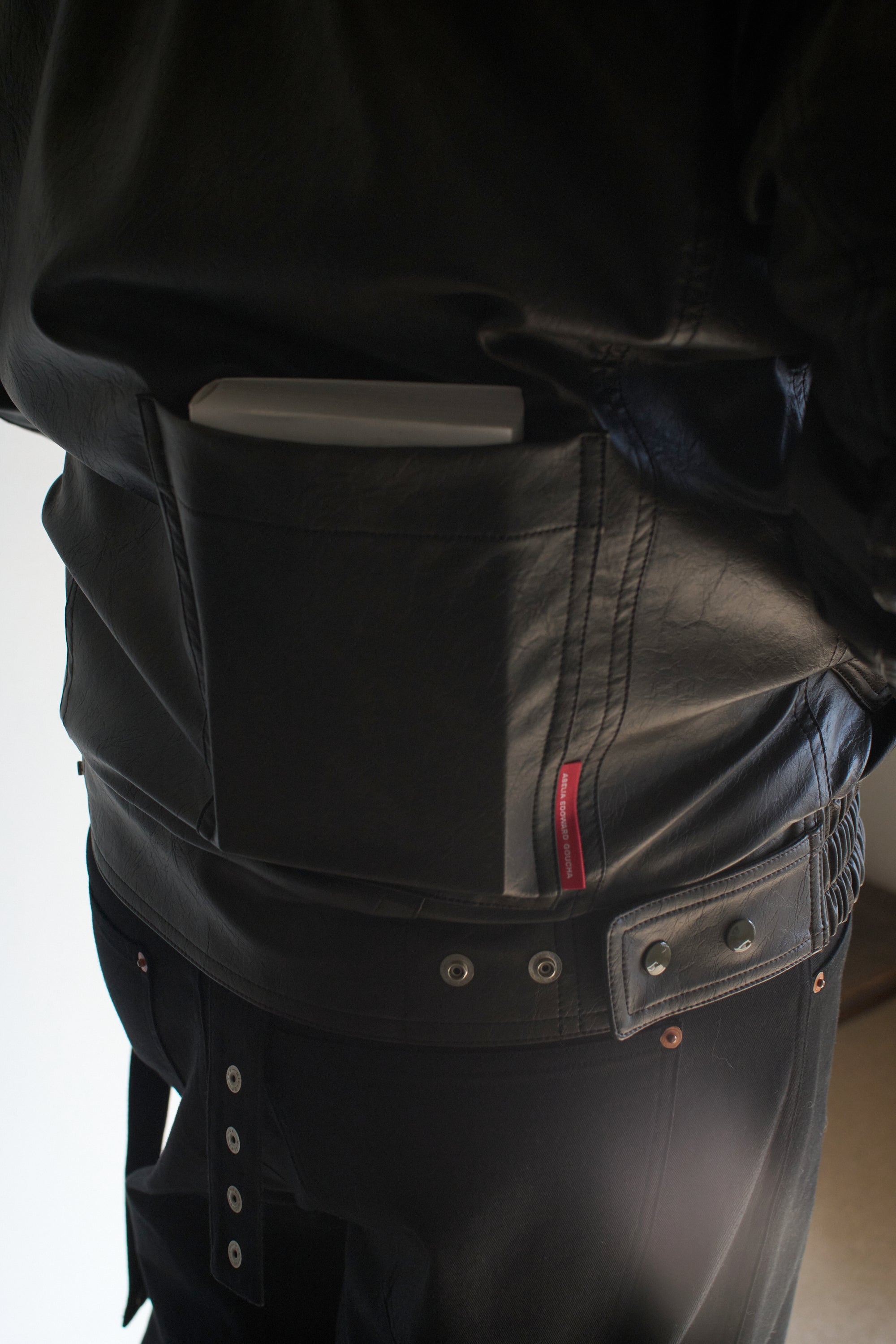 ABELIA EDOWARD GOUCHA – ABELIAEDOWARDGOUCHA