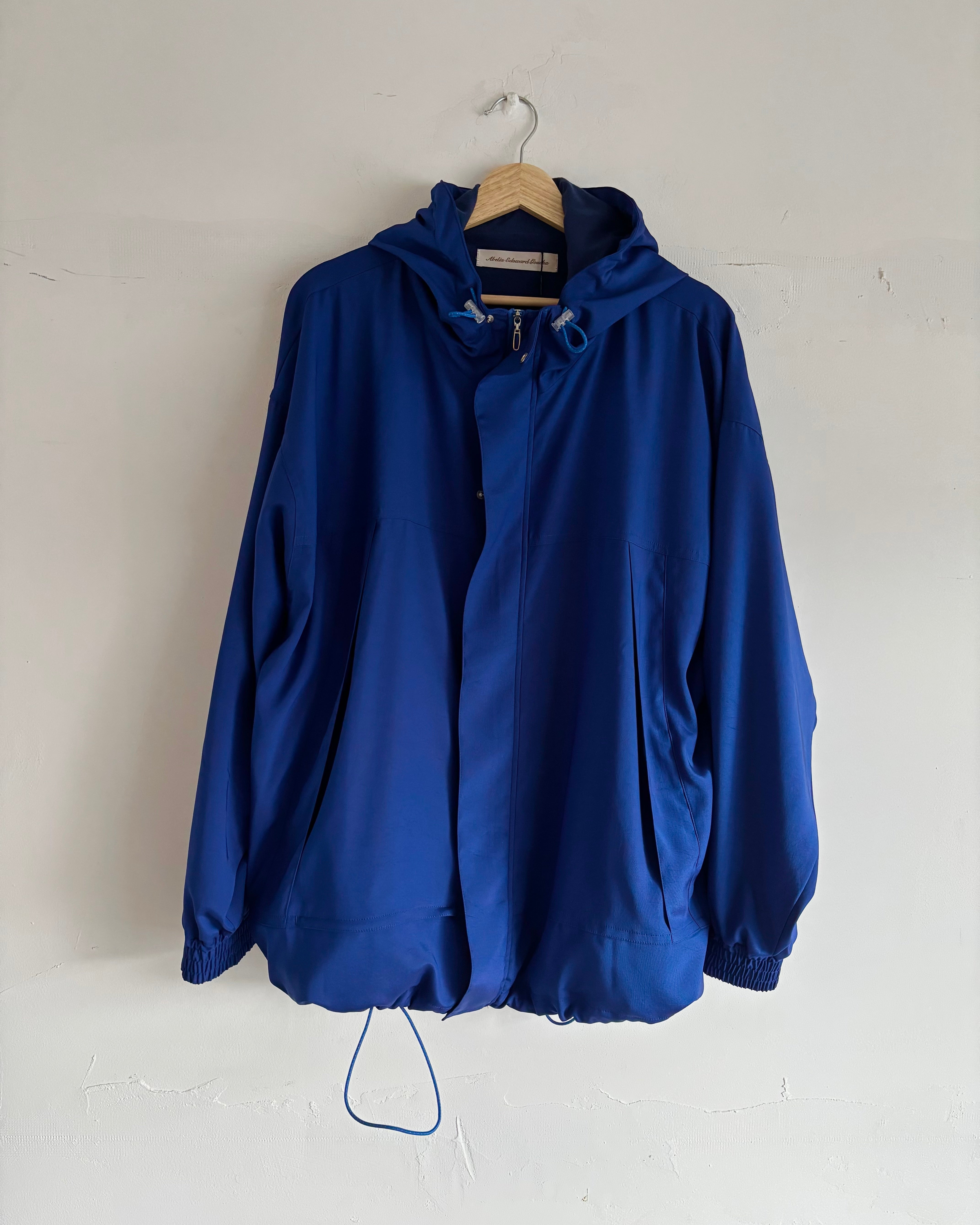 Outer – ABELIAEDOWARDGOUCHA