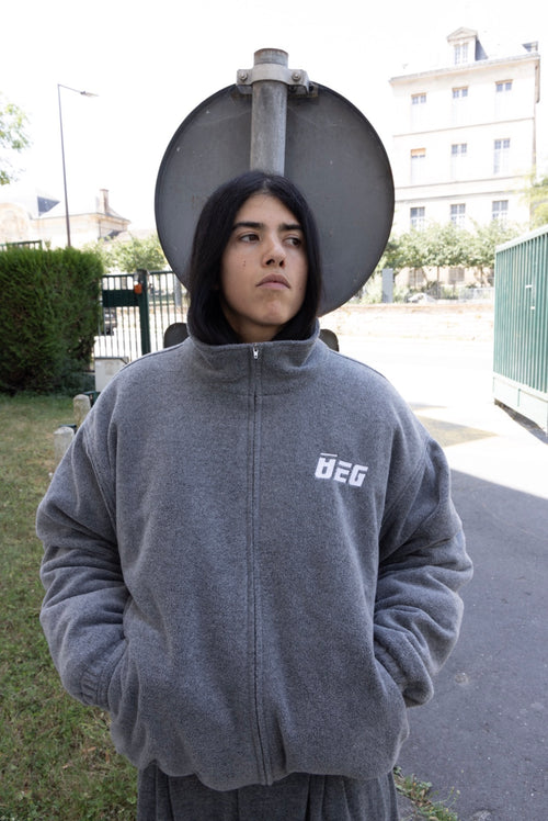 STUDIO JUMPER