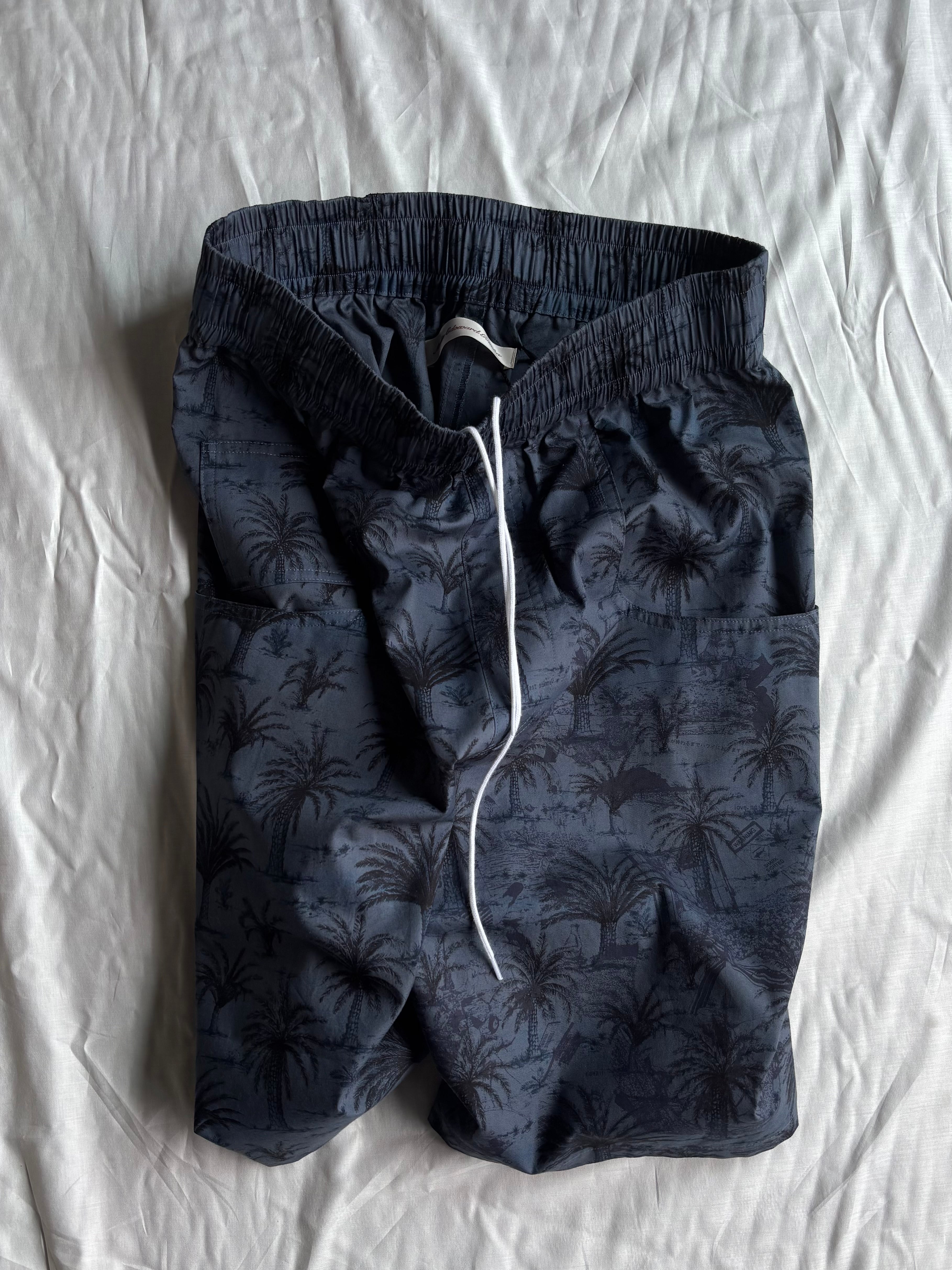 ECHO SHORTS someone's resort