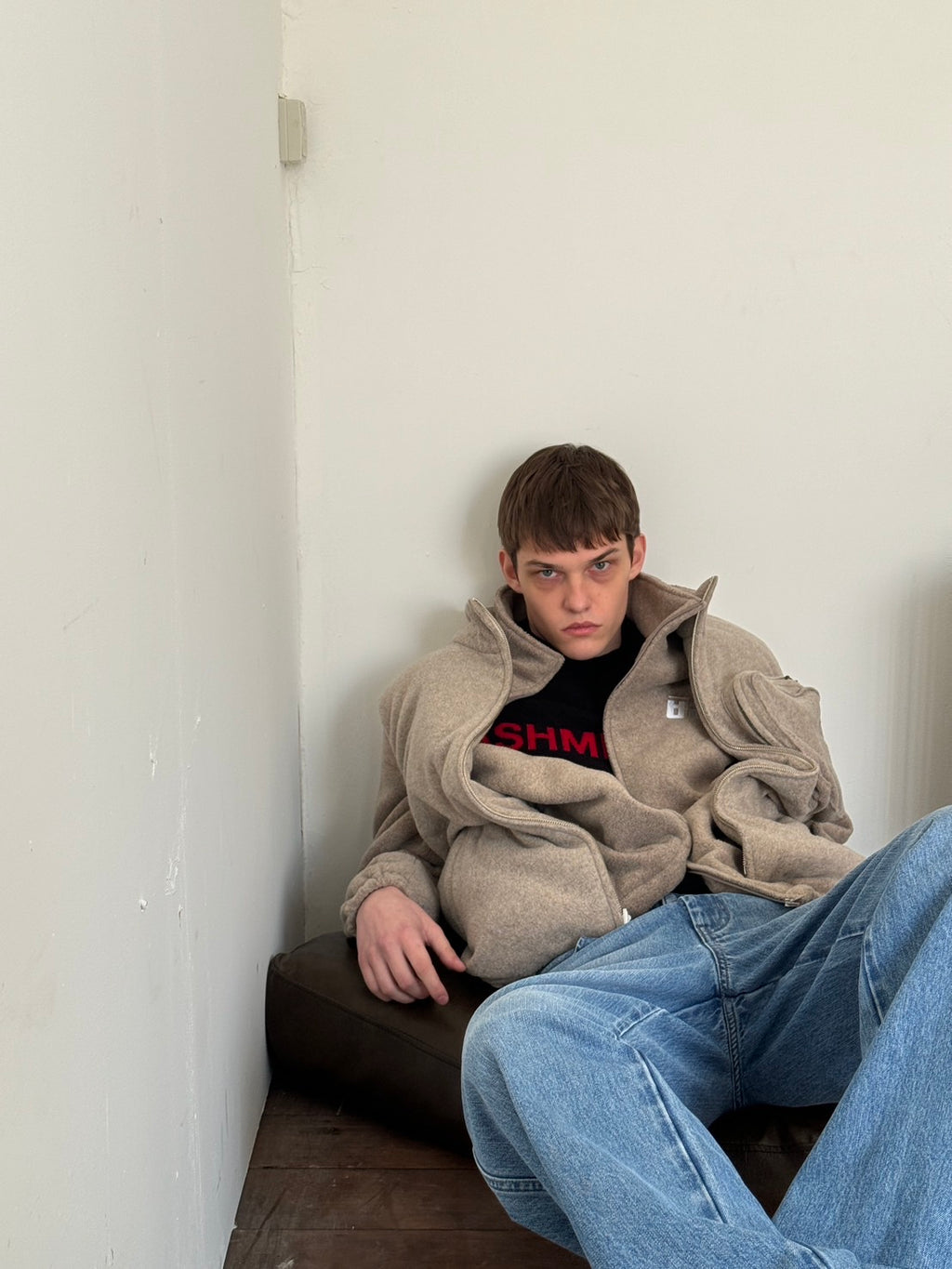STUDIO JUMPER