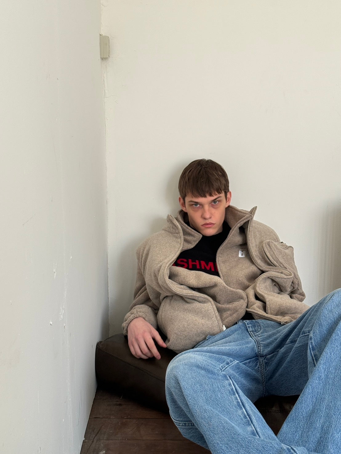 STUDIO JUMPER