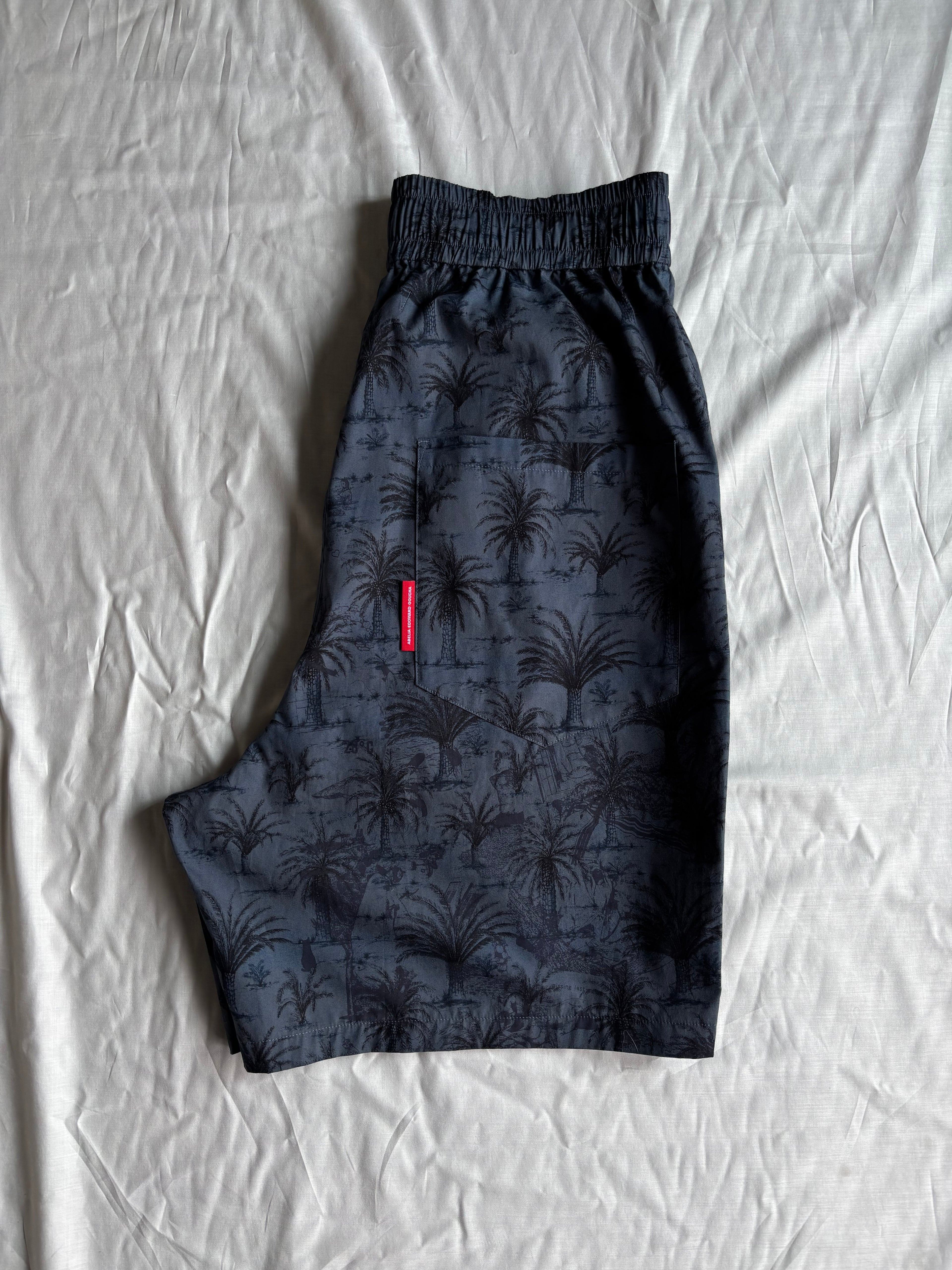 ECHO SHORTS someone's resort
